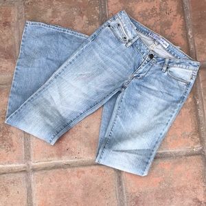 Bullhead Flare Jeans